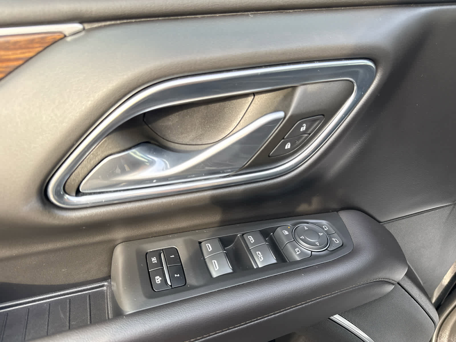 Used 2023 Chevrolet Tahoe High Country image 15