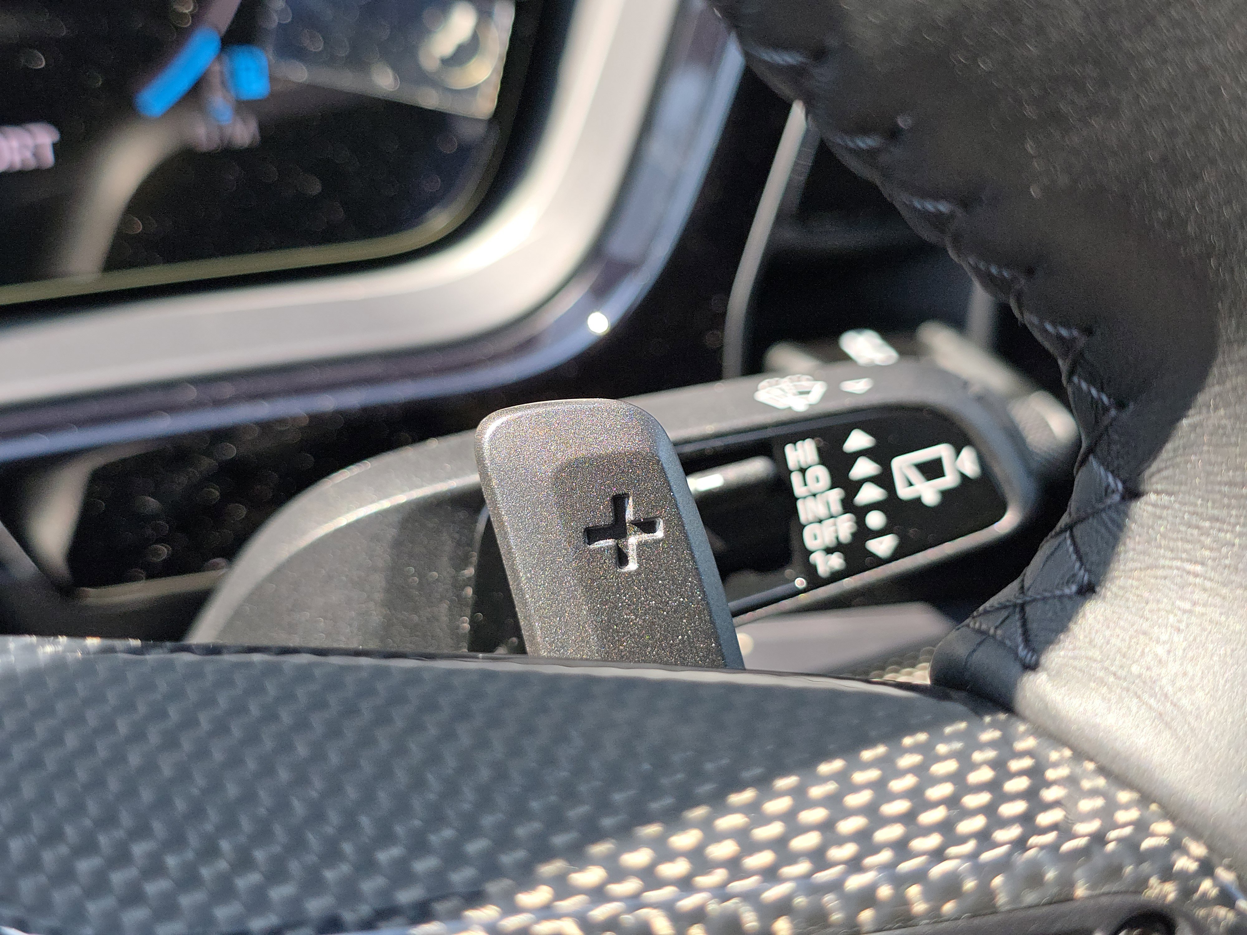 New 2025 Porsche Cayenne GTS image 28