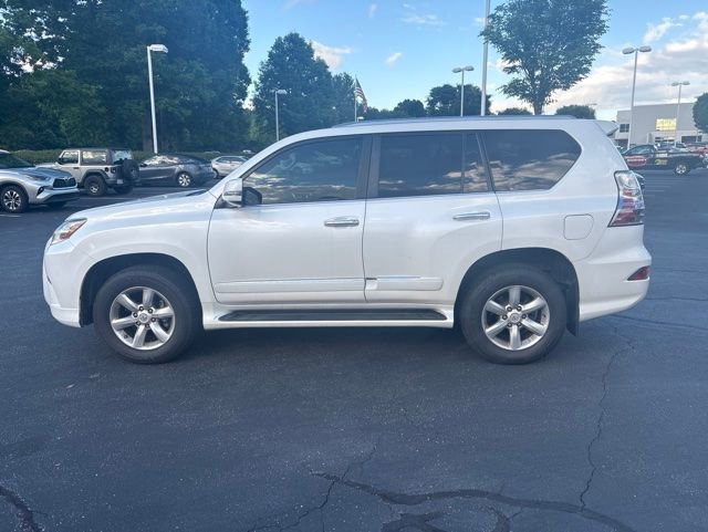 Used 2018 Lexus GX 460 w/ Navigation Package AWD/4WD image 2