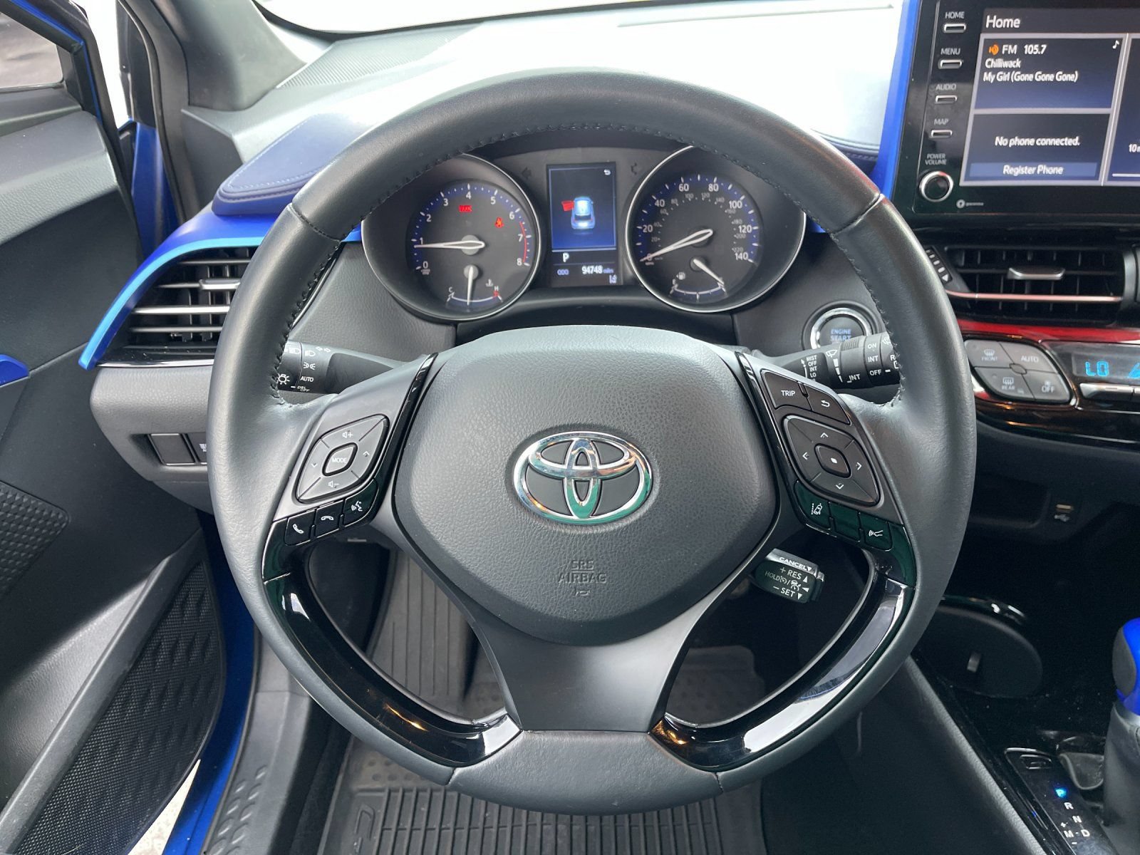 Used 2022 Toyota C-HR XLE FWD image 25