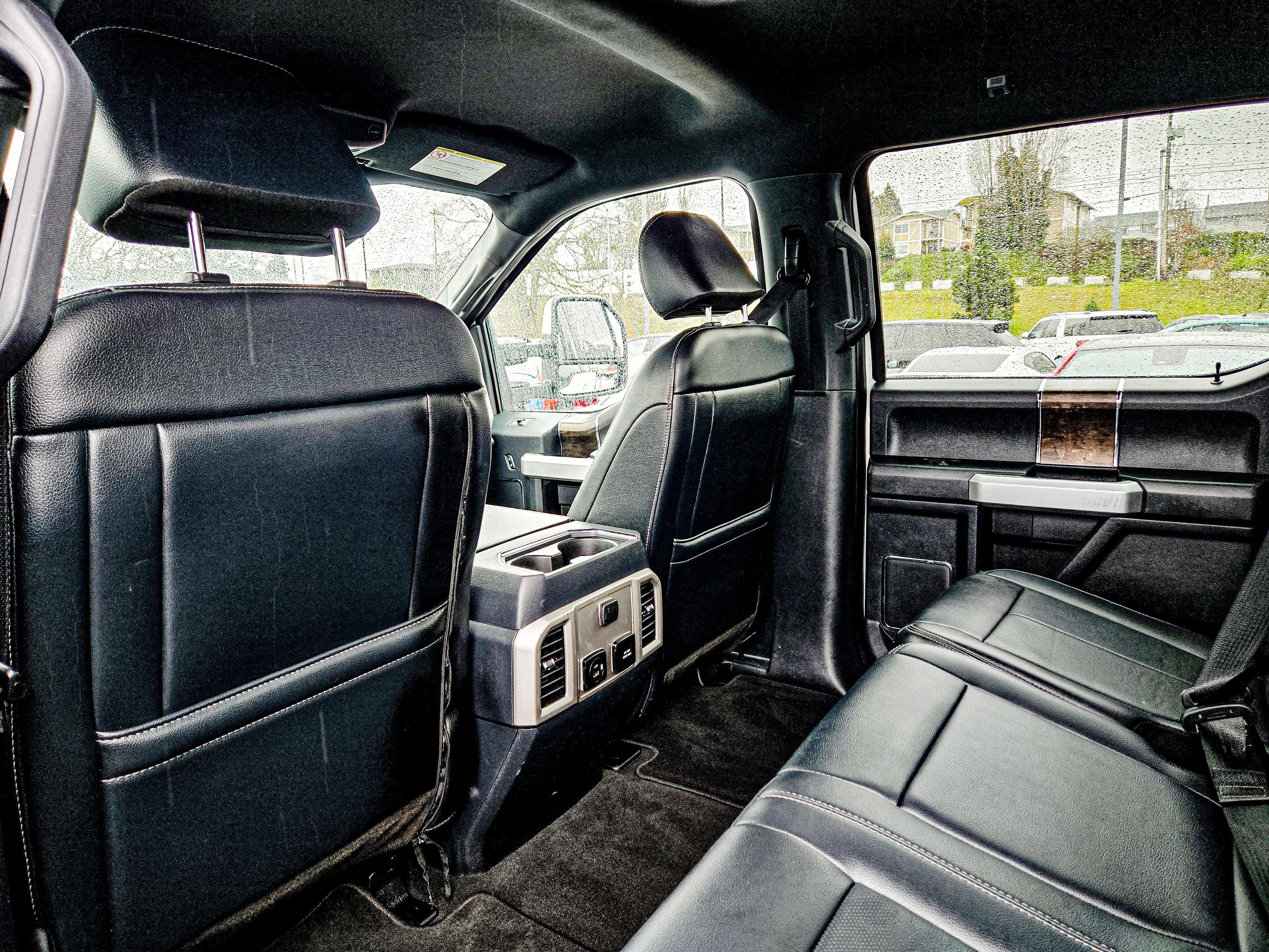 Used 2022 Ford F250 Lariat w/ Lariat Value Package image 11