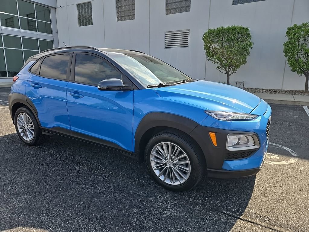 Used 2021 Hyundai Kona SEL w/ Cargo Package FWD image 4