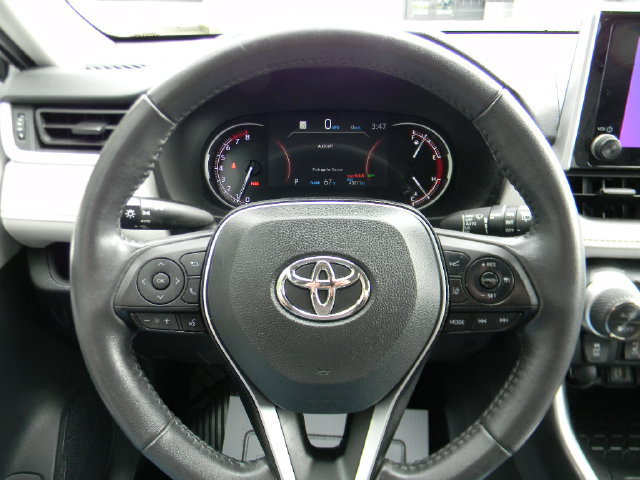 Certified 2024 Toyota RAV4 XLE w/ Convenience Package AWD/4WD image 11