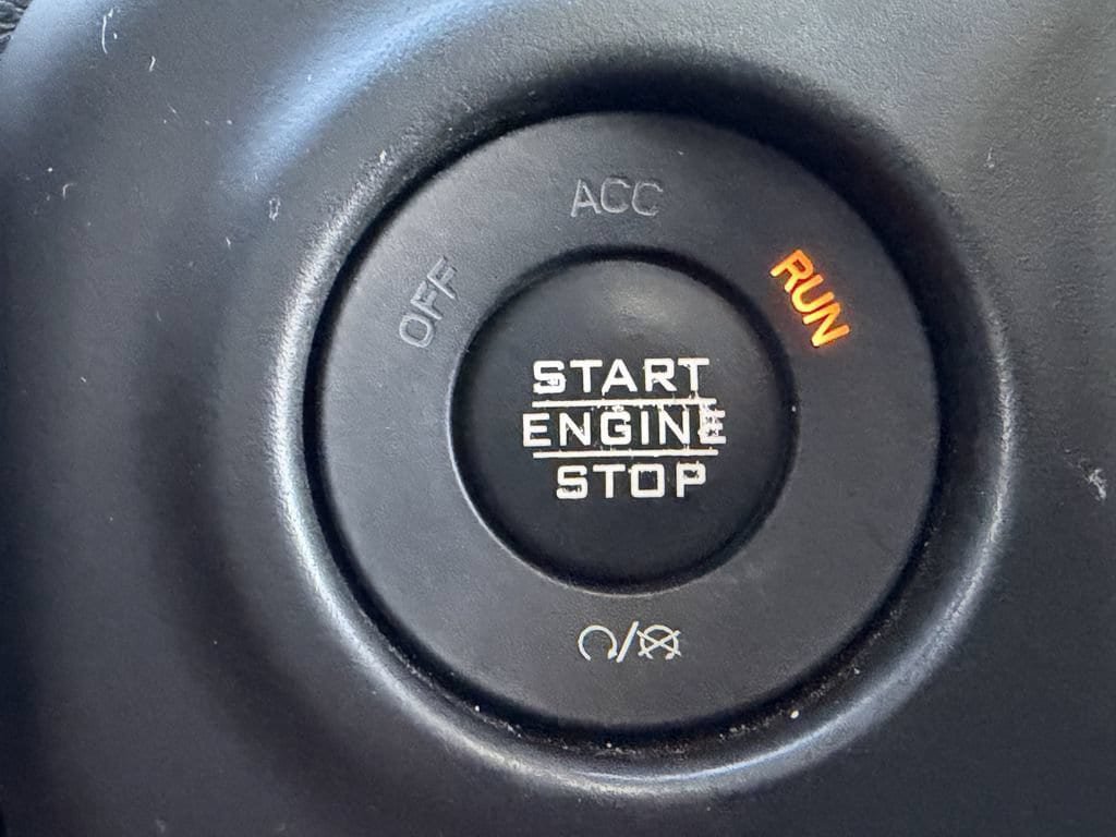 Used 2022 Jeep Wrangler Unlimited Sport AWD/4WD image 27