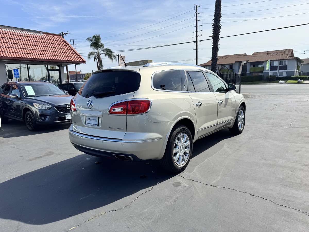 Used 2015 Buick Enclave Leather FWD image 6