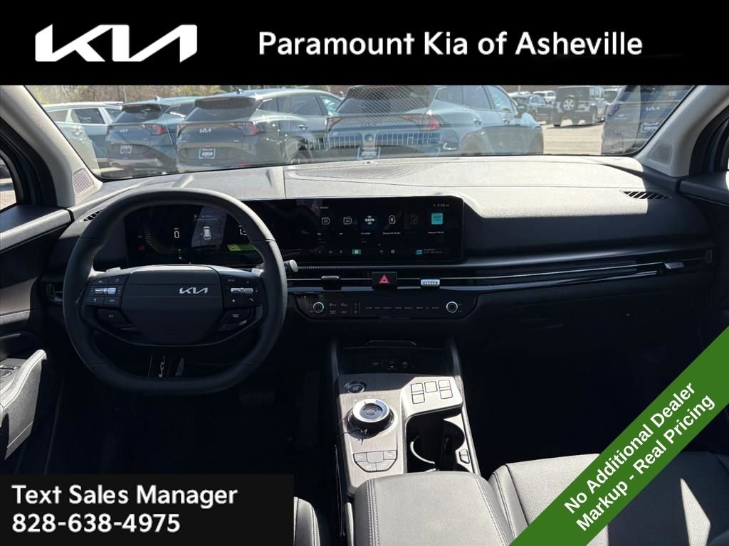 New 2026 Kia Sportage EX image 7