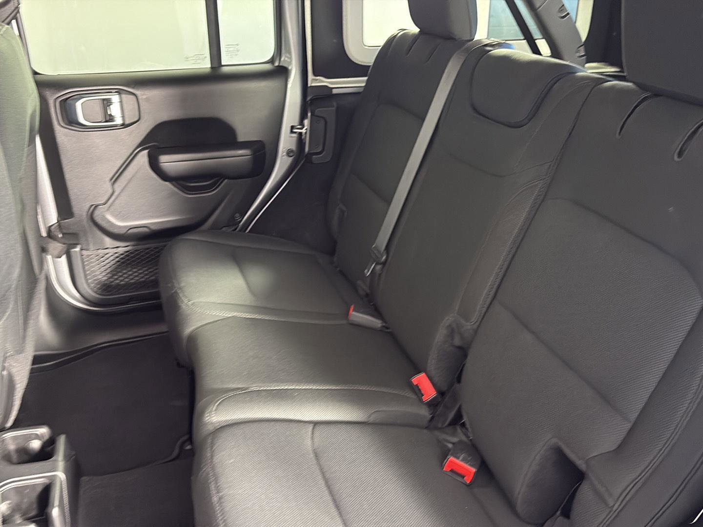 Used 2021 Jeep Wrangler Unlimited Sport image 22