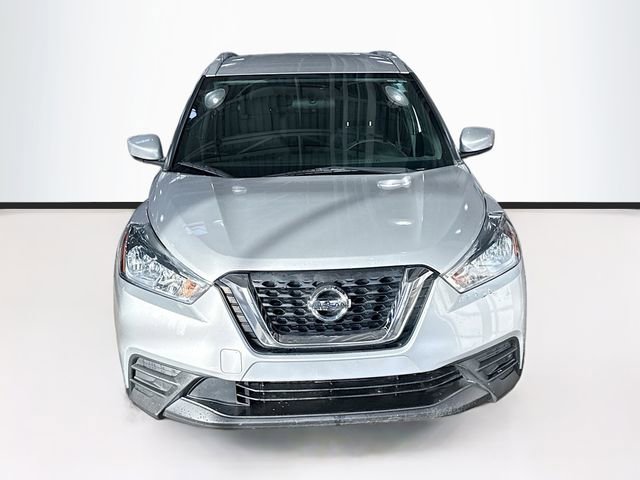 Used 2018 Nissan Kicks SV w/ Exterior Package image 4