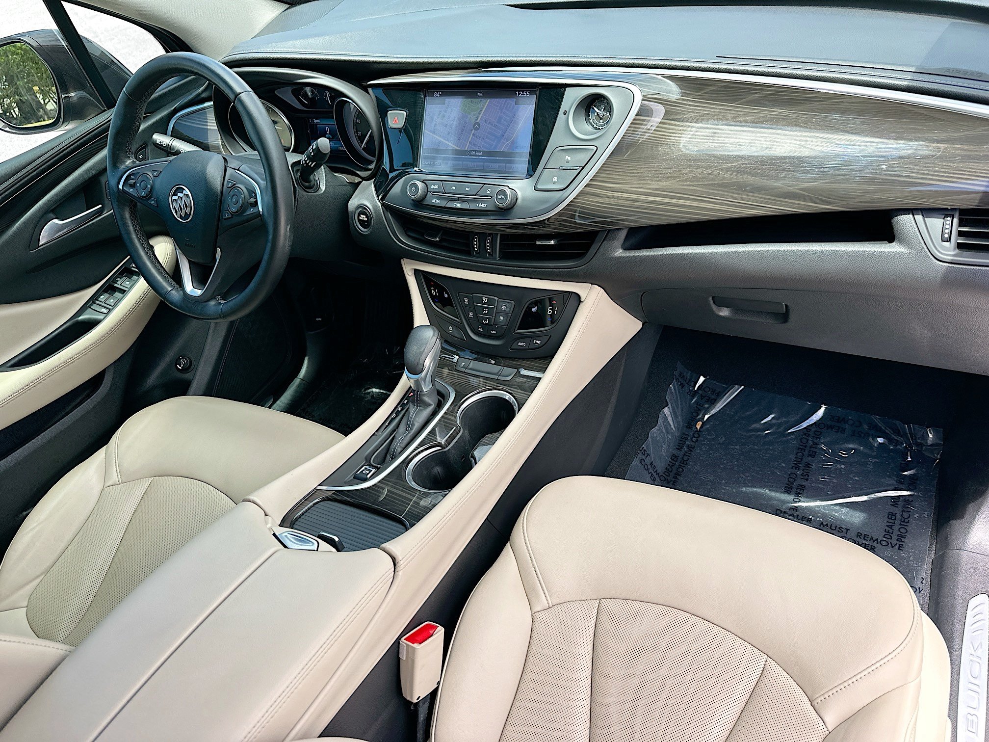 Used 2020 Buick Envision Essence w/ Experience Buick Package FWD image 29