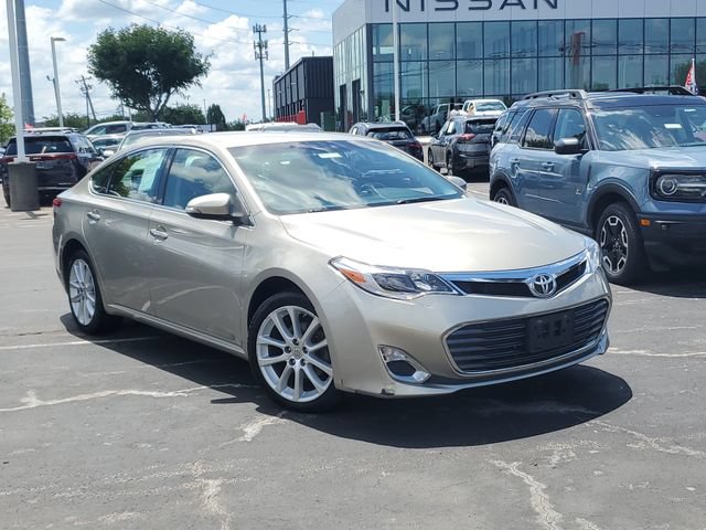 Used 2015 Toyota Avalon XLE FWD image 22