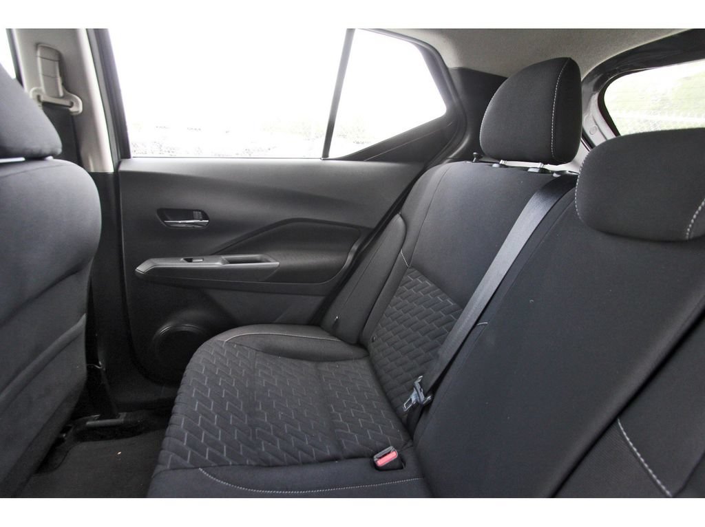 Used 2021 Nissan Kicks SV FWD image 13