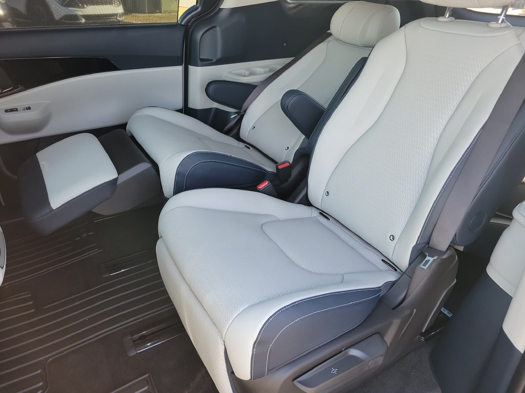New 2026 Kia Carnival SX Prestige FWD image 15