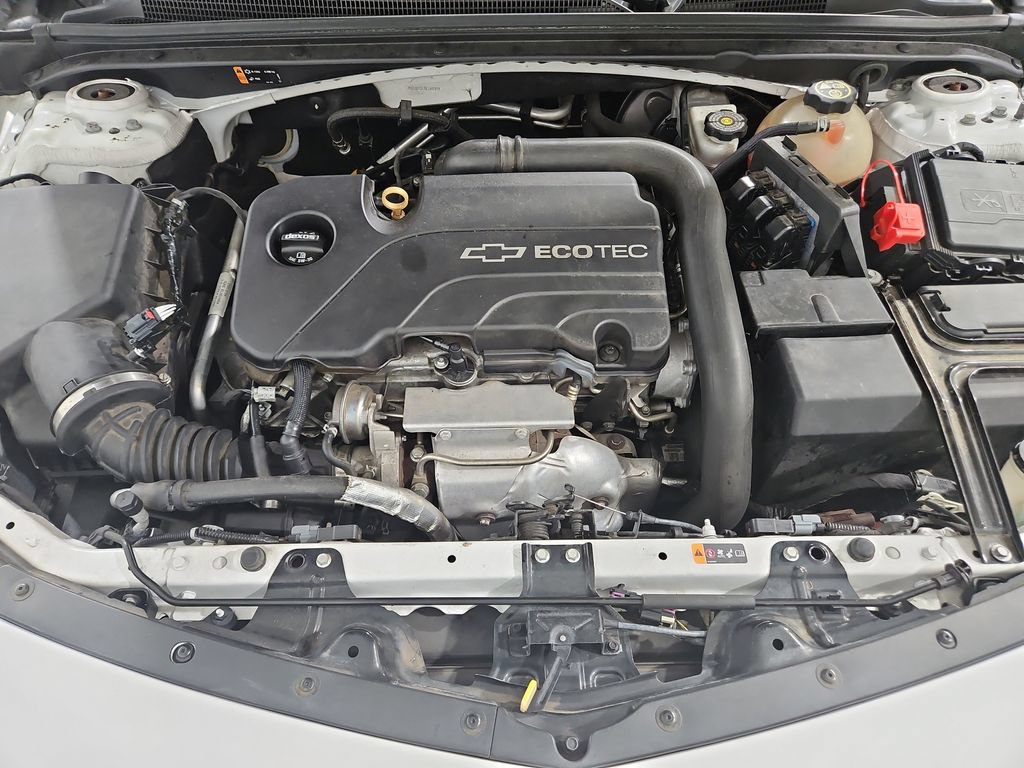 Used 2016 Chevrolet Malibu LT FWD image 23