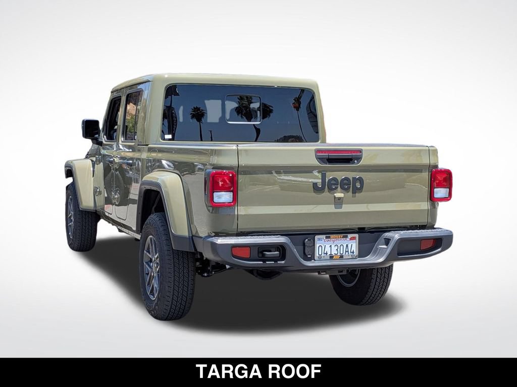 Used 2026 Jeep Gladiator Sport AWD/4WD image 9