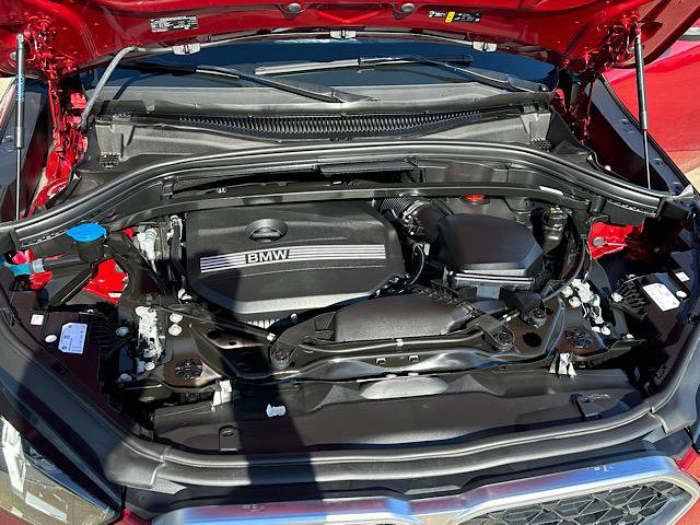 Certified 2025 BMW X2 xDrive28i w/ Premium Package image 12