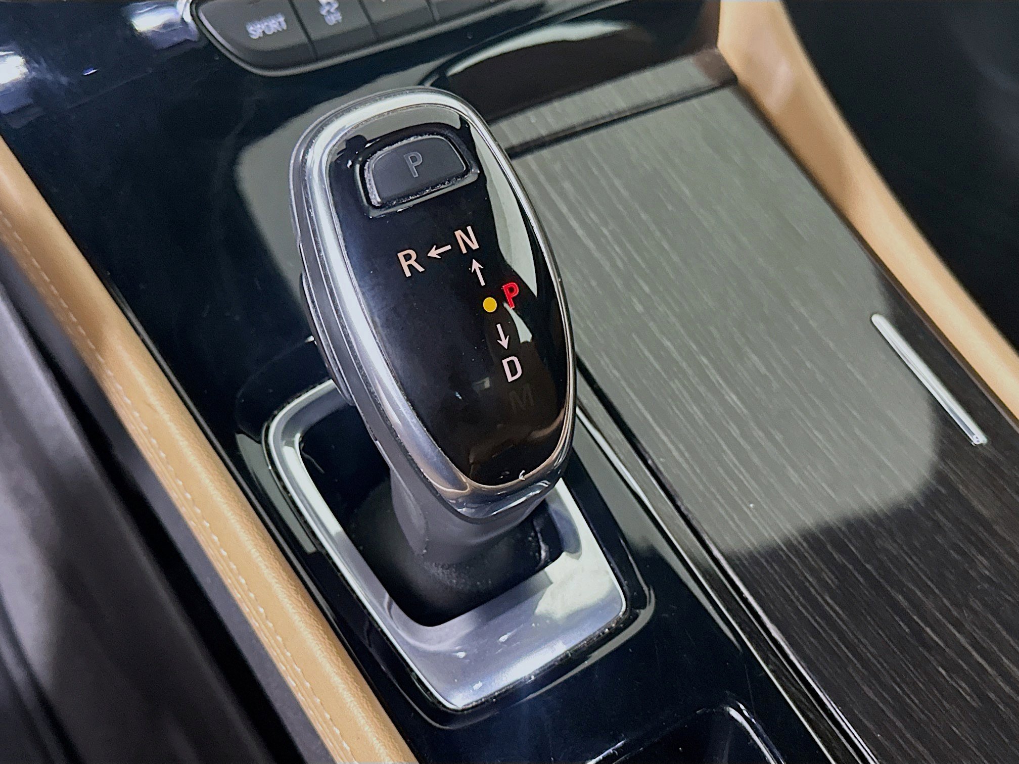Used 2019 Buick LaCrosse Essence w/ Sun and Shade Package FWD image 25