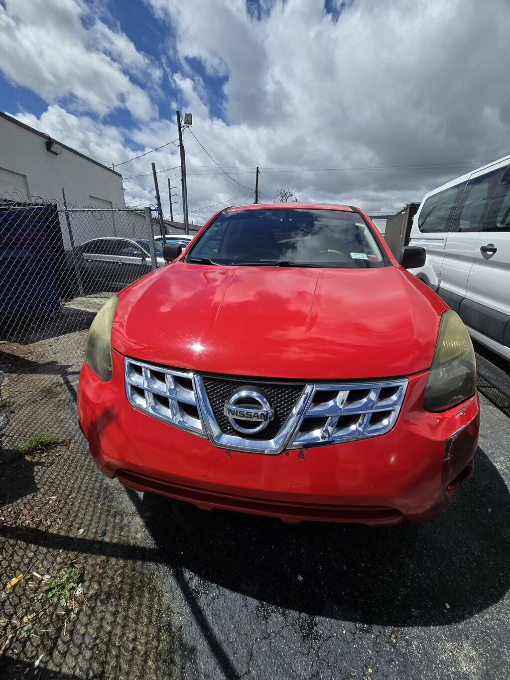 Used 2011 Nissan Rogue S image 1