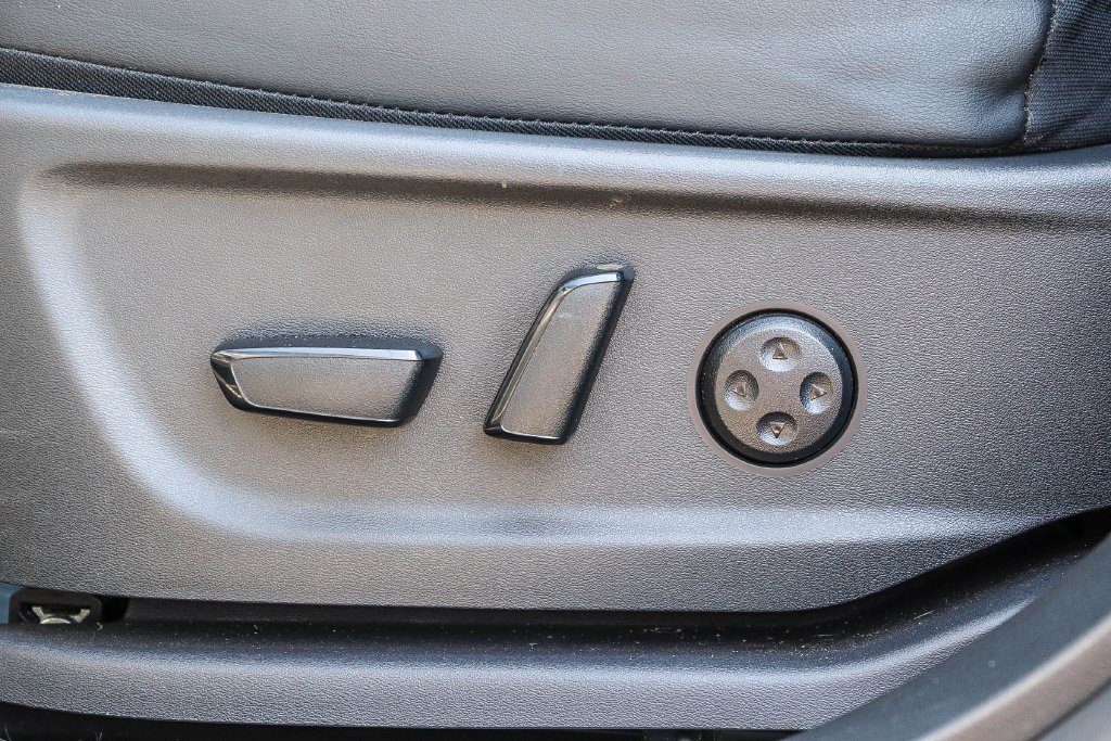 Certified 2024 Nissan Ariya FWD image 20