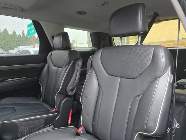 Certified 2023 Hyundai Palisade SEL w/ Premium Package AWD/4WD image 17