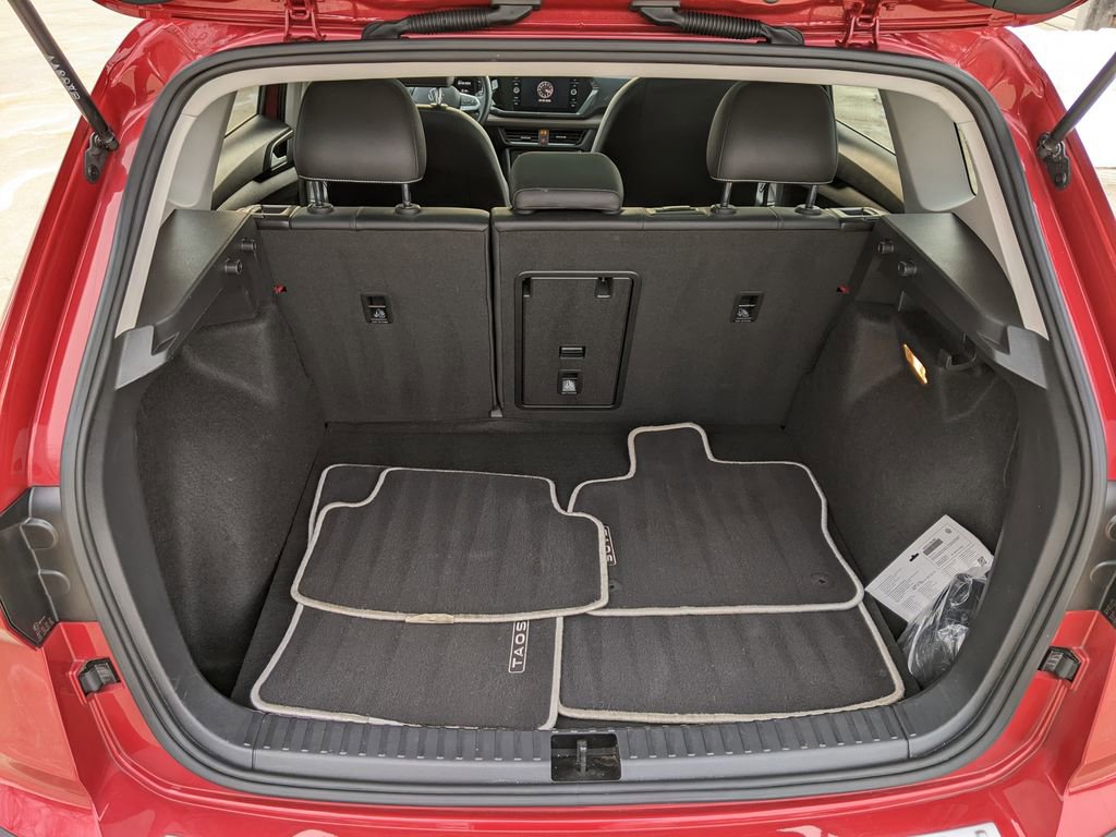 Certified 2023 Volkswagen Taos SEL image 26