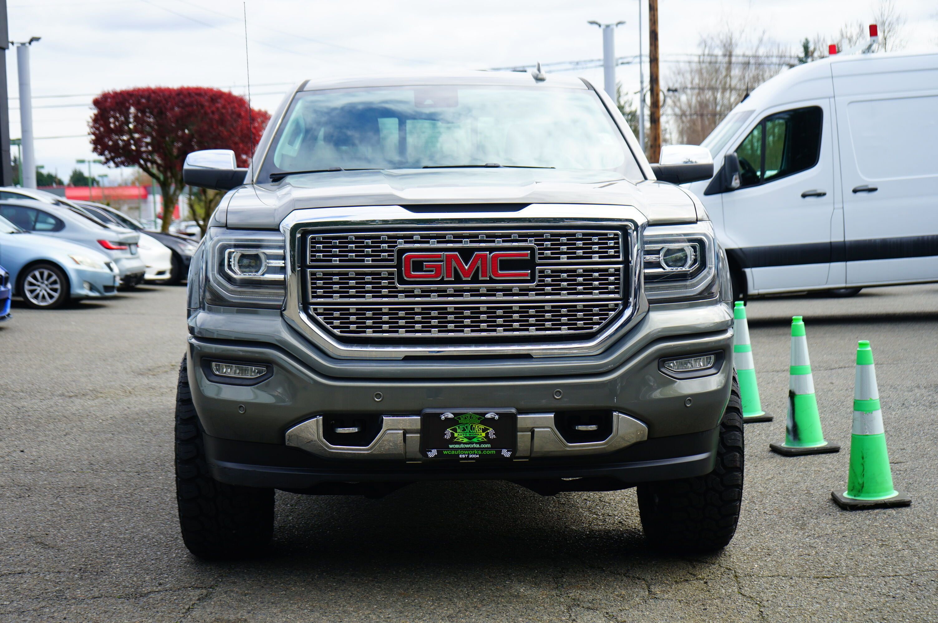 Used 2017 GMC Sierra 1500 Denali w/ Denali Ultimate Package AWD/4WD image 8