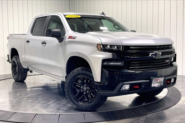 Used 2020 Chevrolet Silverado 1500 LT Trail Boss AWD/4WD image 3