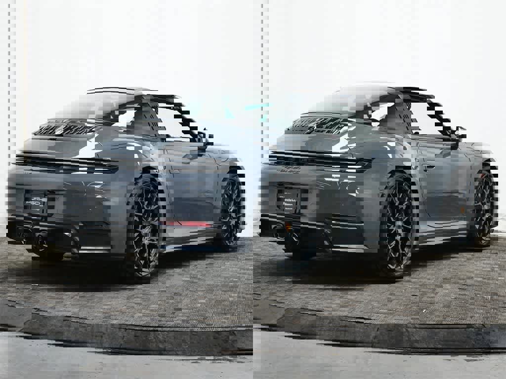 Used 2025 Porsche 911 Targa 4 GTS image 7