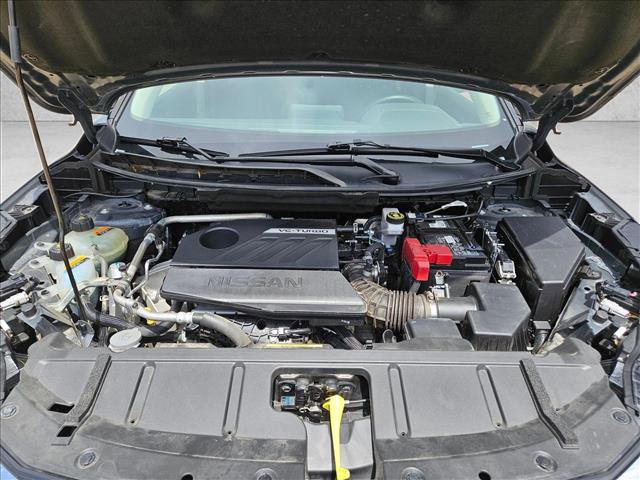 Used 2025 Nissan Rogue SV image 22