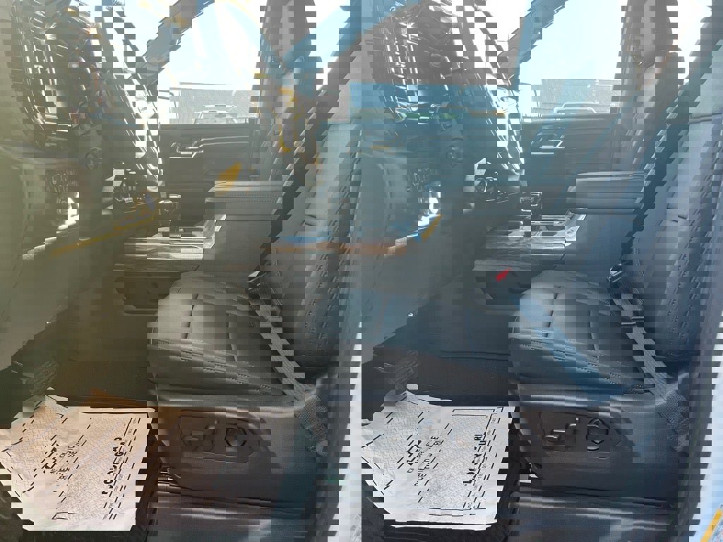 New 2026 Chevrolet Silverado 1500 LTZ w/ LTZ Premium Package image 17