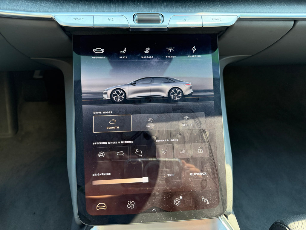 Used 2024 Lucid Air Touring AWD/4WD image 16