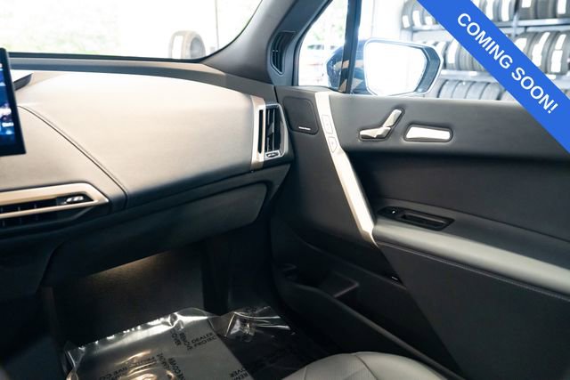 Used 2022 BMW iX xDrive50 w/ Premium Package AWD/4WD image 11