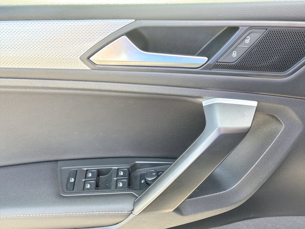 Used 2024 Volkswagen Tiguan S AWD/4WD image 15