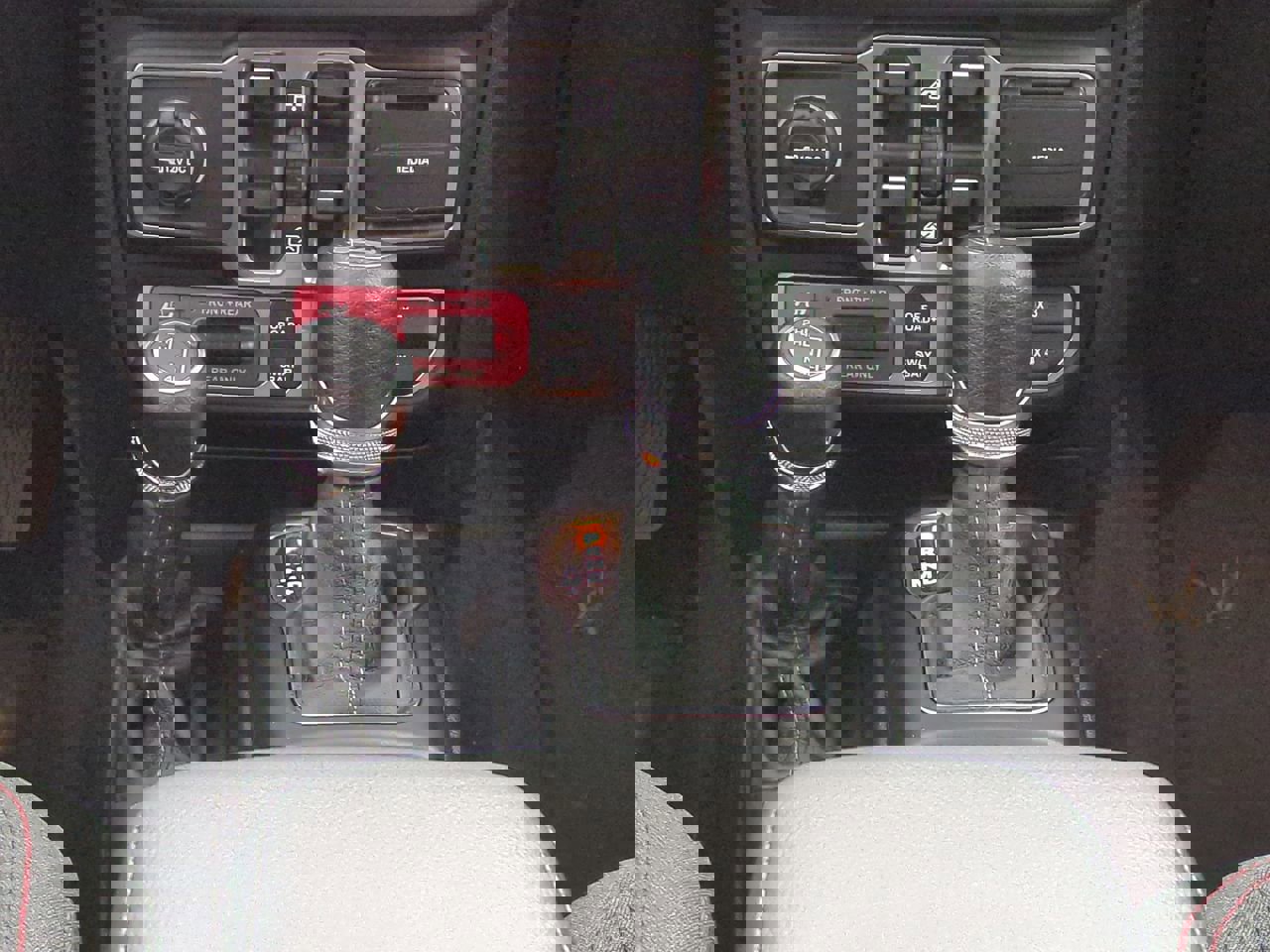 Used 2026 Jeep Wrangler Unlimited Rubicon image 18