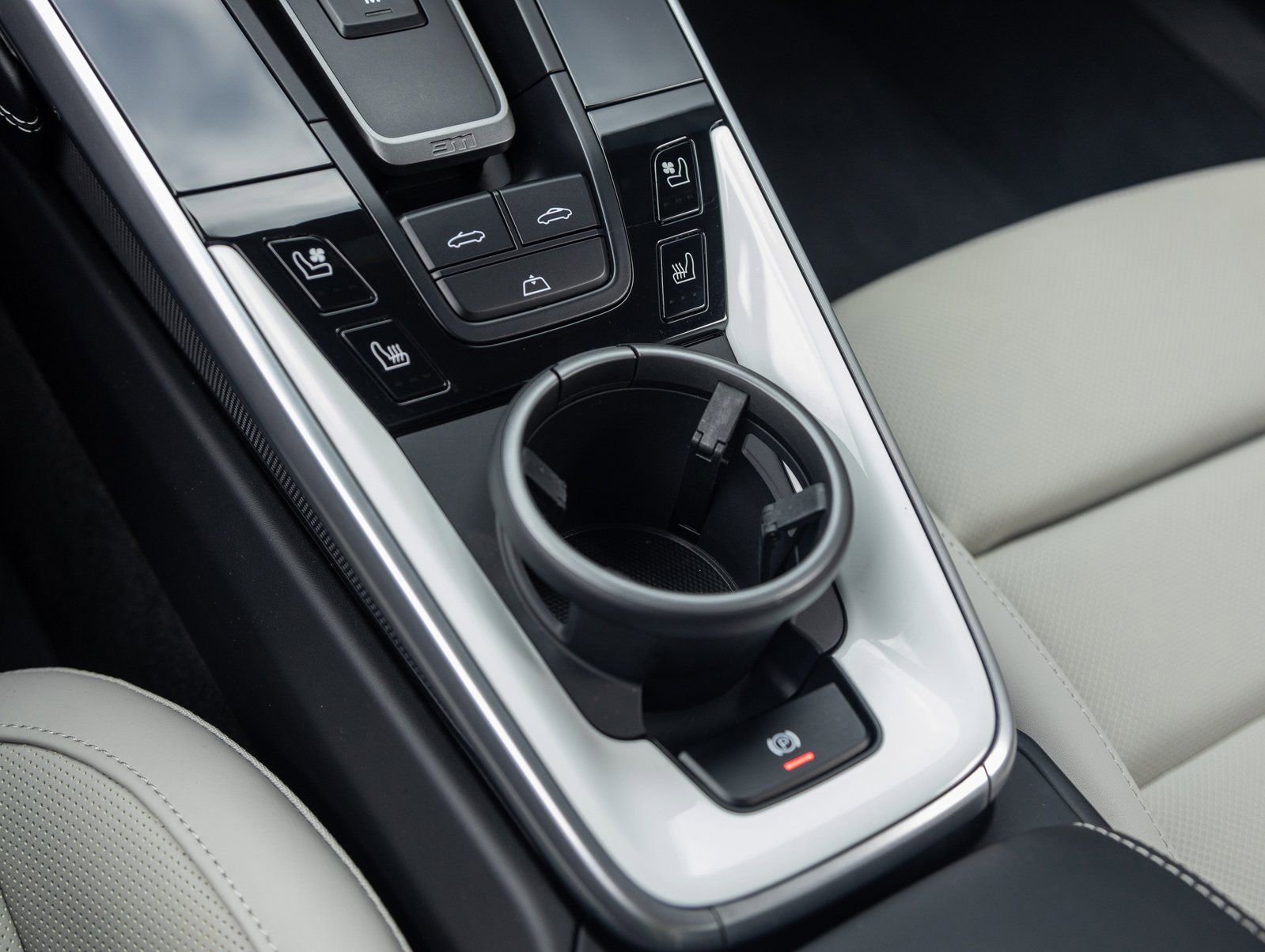 Certified 2024 Porsche 911 Turbo S image 31