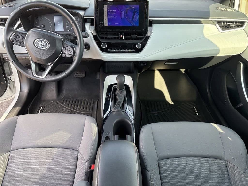 Used 2024 Toyota Corolla SE image 15