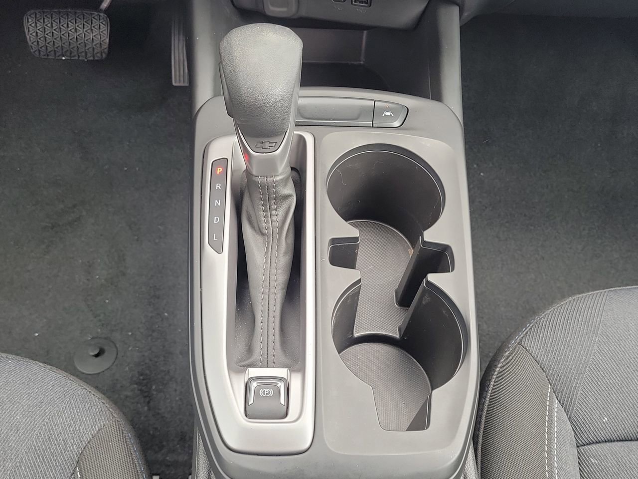 Used 2025 Chevrolet Trax LS image 19