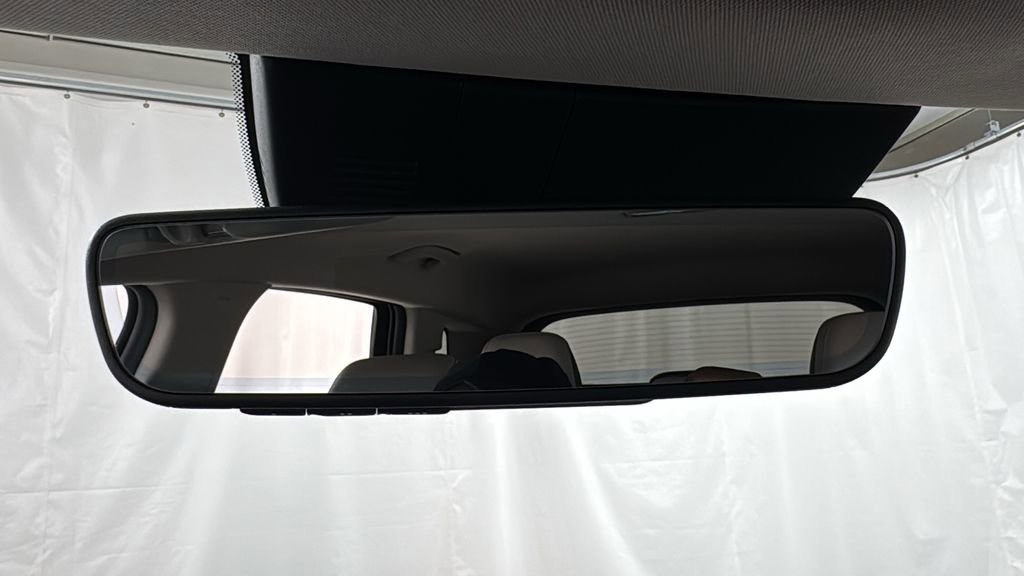 New 2026 Kia Sportage EX image 32