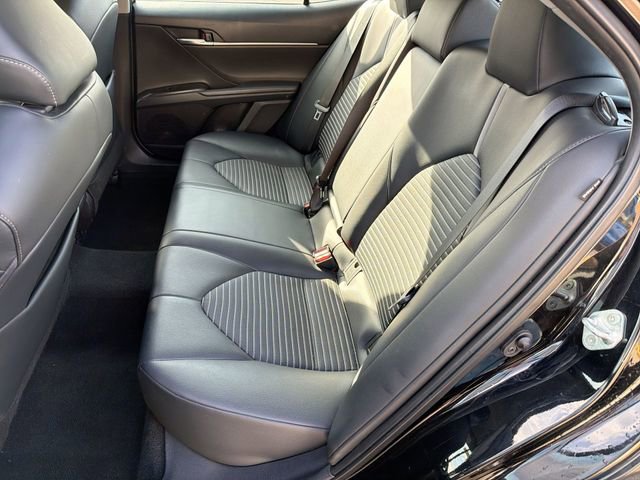 Used 2023 Toyota Camry SE image 24