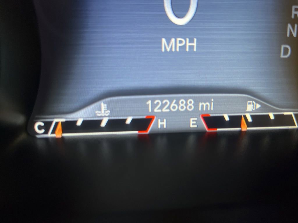 Used 2019 Jeep Cherokee Limited image 22