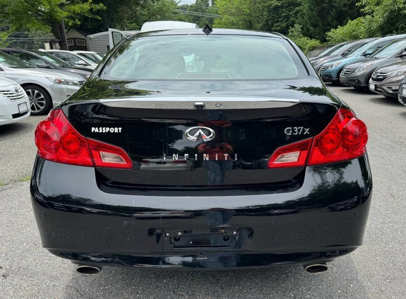 Used 2011 INFINITI G37 x Sedan w/ Premium Pkg AWD/4WD image 6