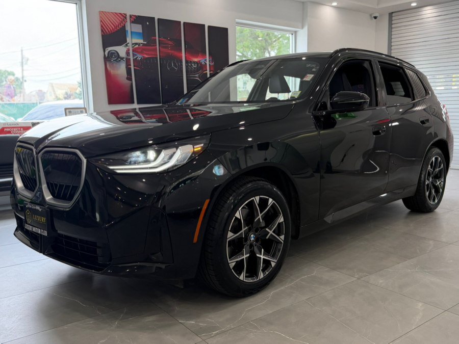Used 2025 BMW X3 xDrive30i AWD/4WD image 3