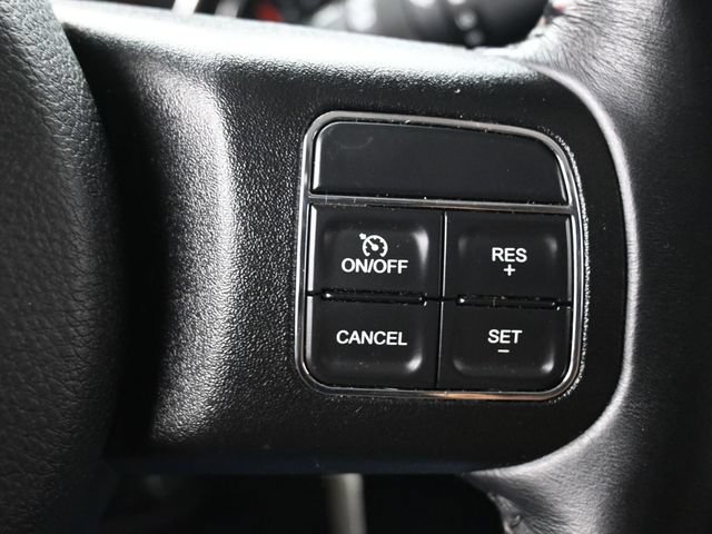Used 2017 Jeep Wrangler Unlimited Rubicon AWD/4WD image 16