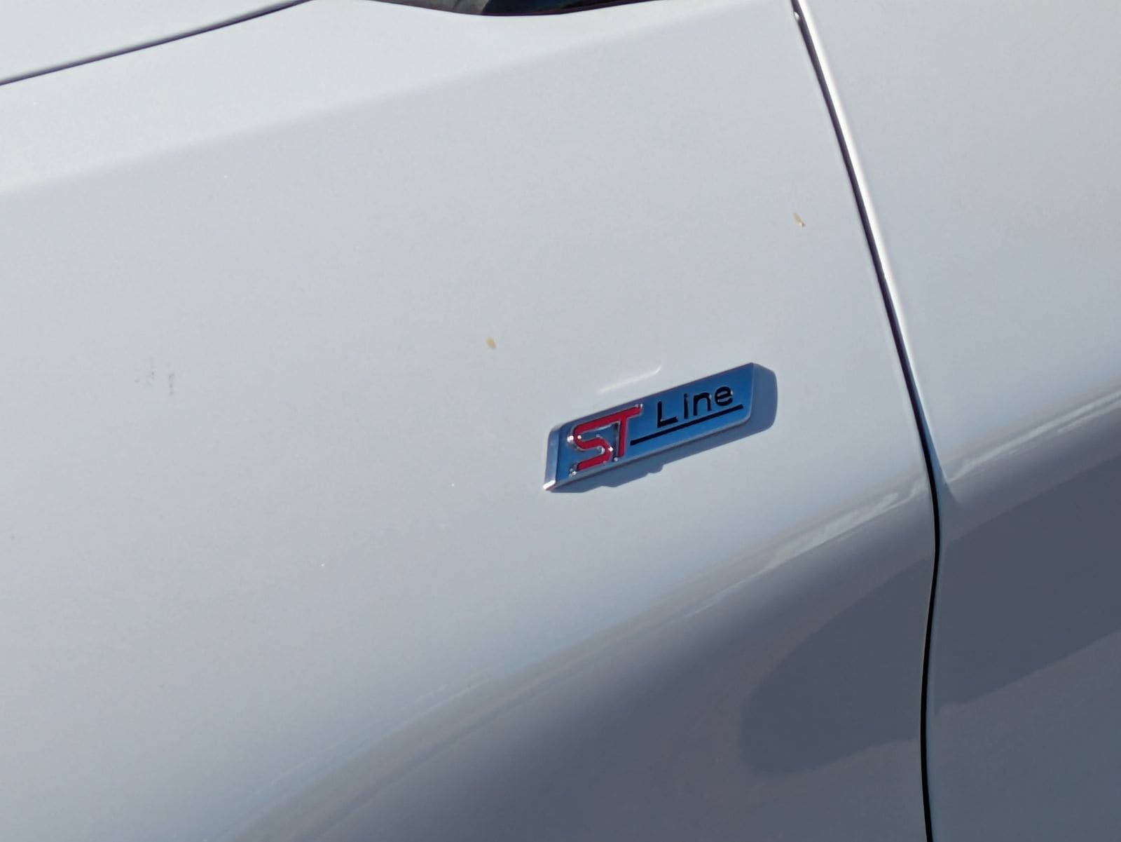 New 2026 Ford Explorer ST-Line RWD image 12