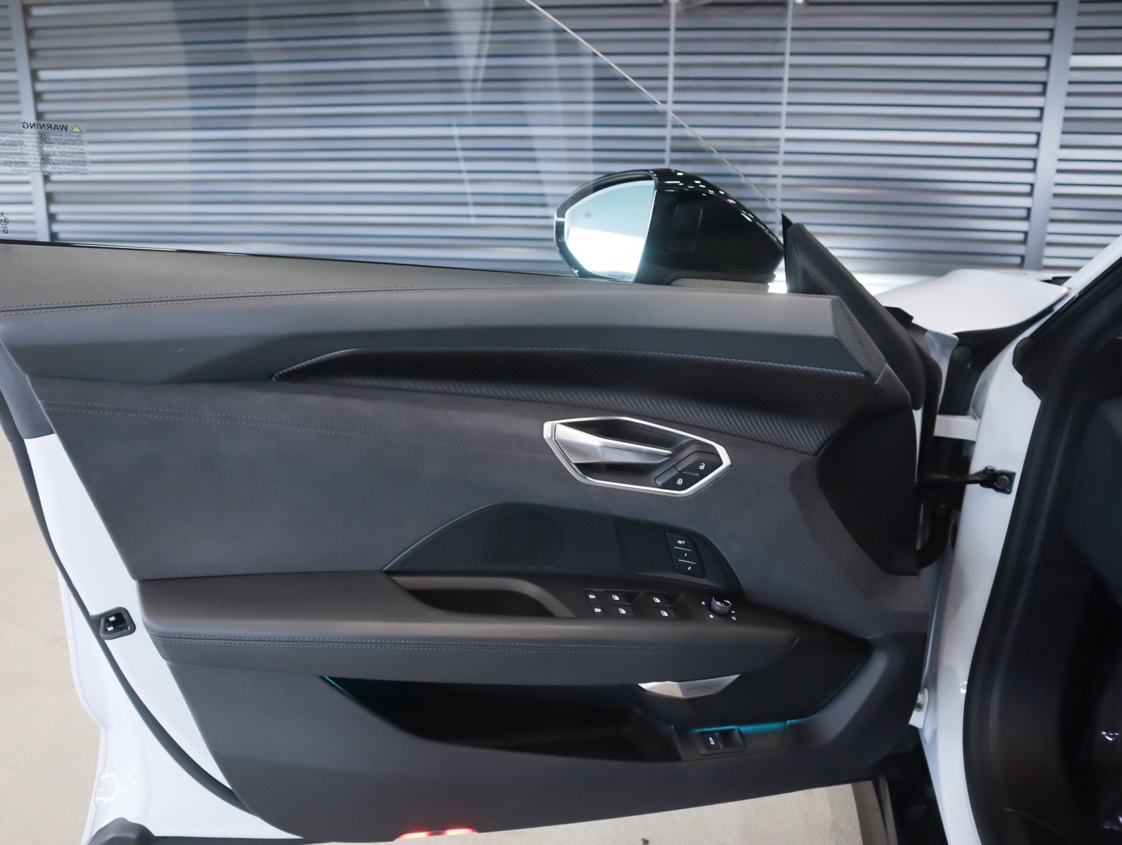 Used 2024 Audi RS e-tron GT w/ Carbon Performance Package image 28