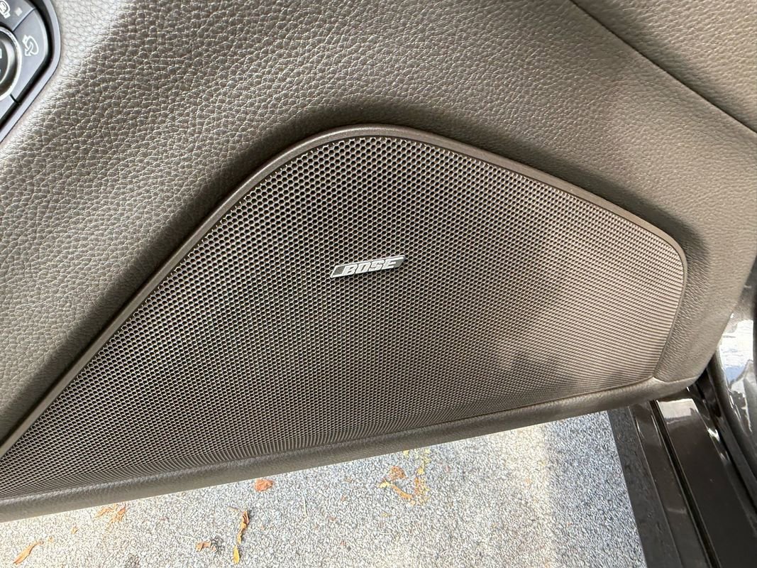 Used 2015 Porsche Panamera 4S image 19