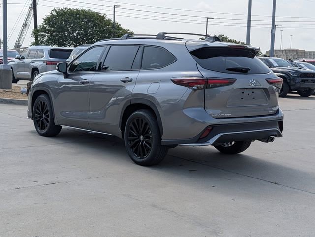 Certified 2026 Toyota Highlander XSE image 9