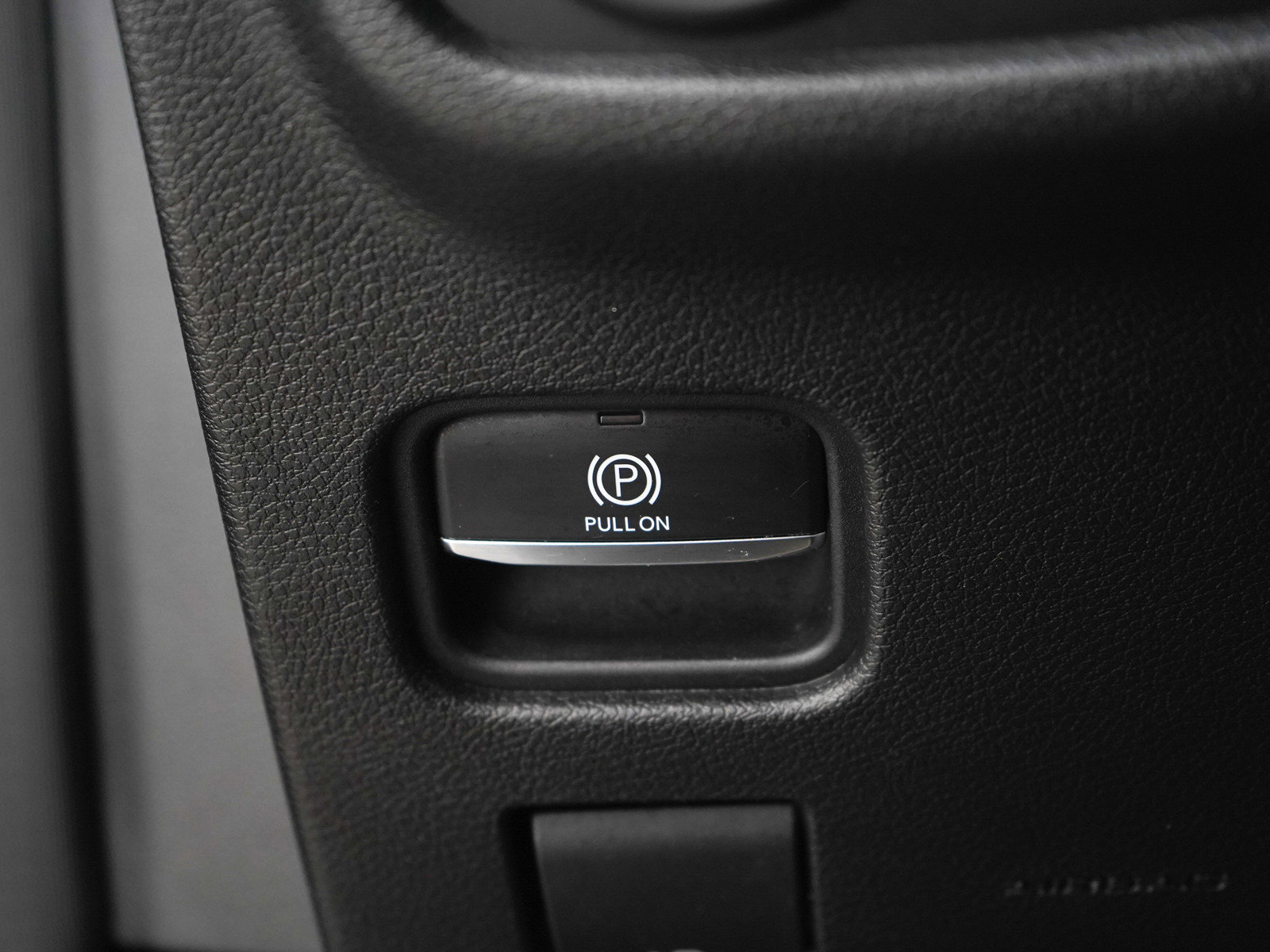 Used 2024 Jeep Grand Cherokee Altitude AWD/4WD image 28