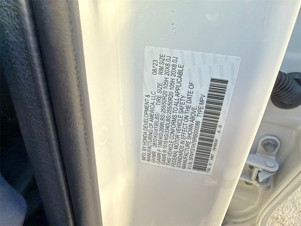 Used 2024 Honda Pilot Touring image 39