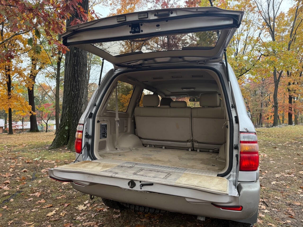 Used 2002 Toyota Land Cruiser image 29