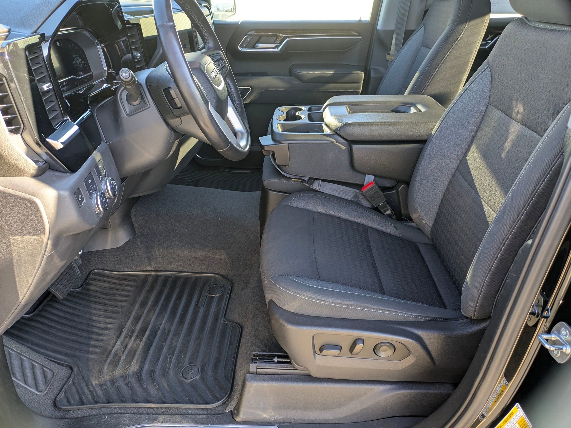 Certified 2022 GMC Sierra 1500 Elevation image 9